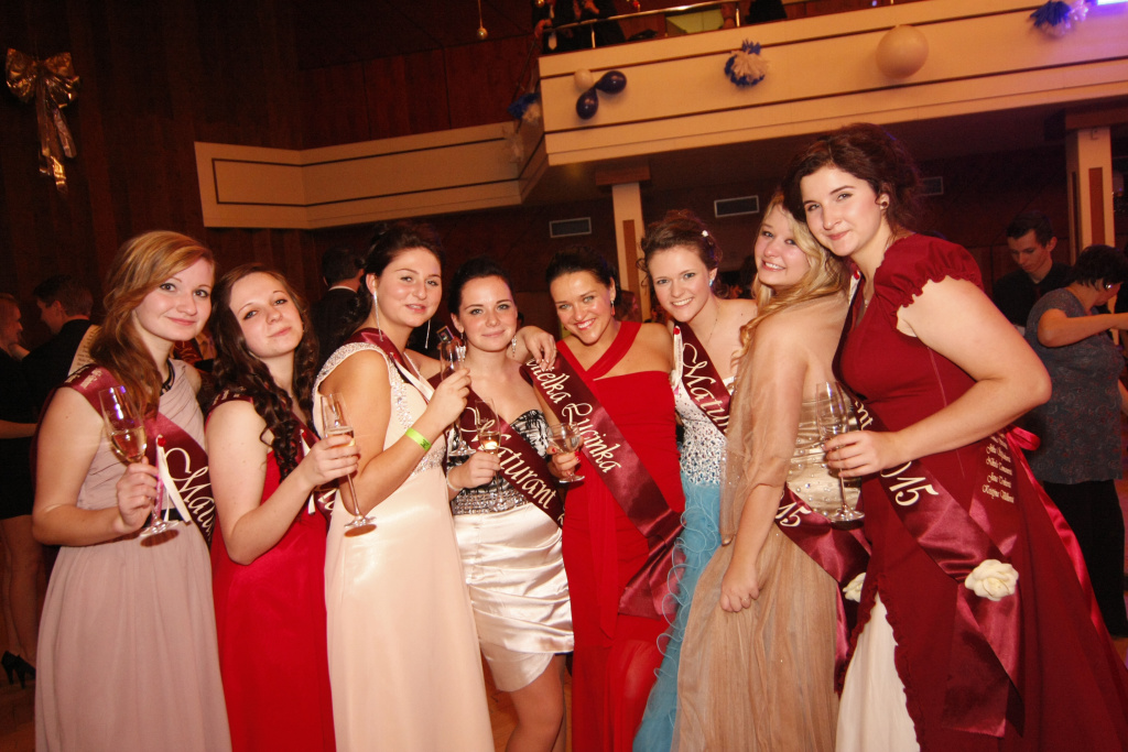 Ples 2014-15 - foto 4