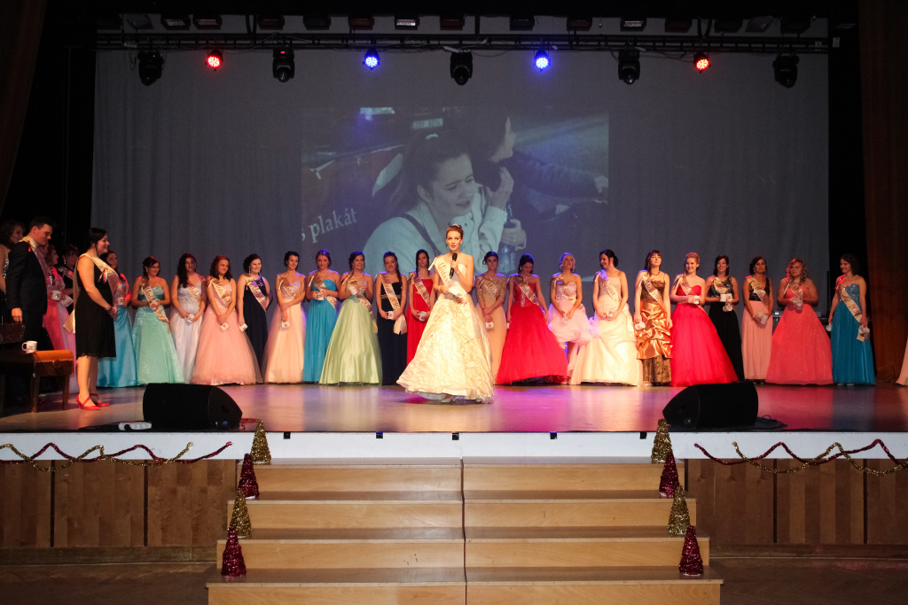 Ples 2015-16 - foto 4
