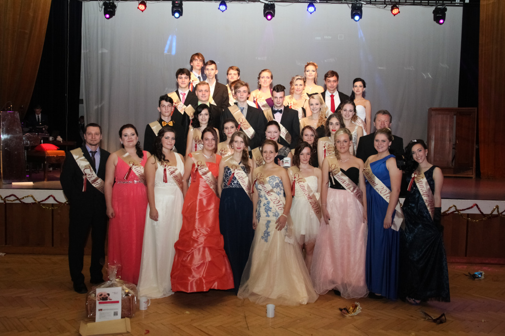 Ples 2015-16 - foto 8