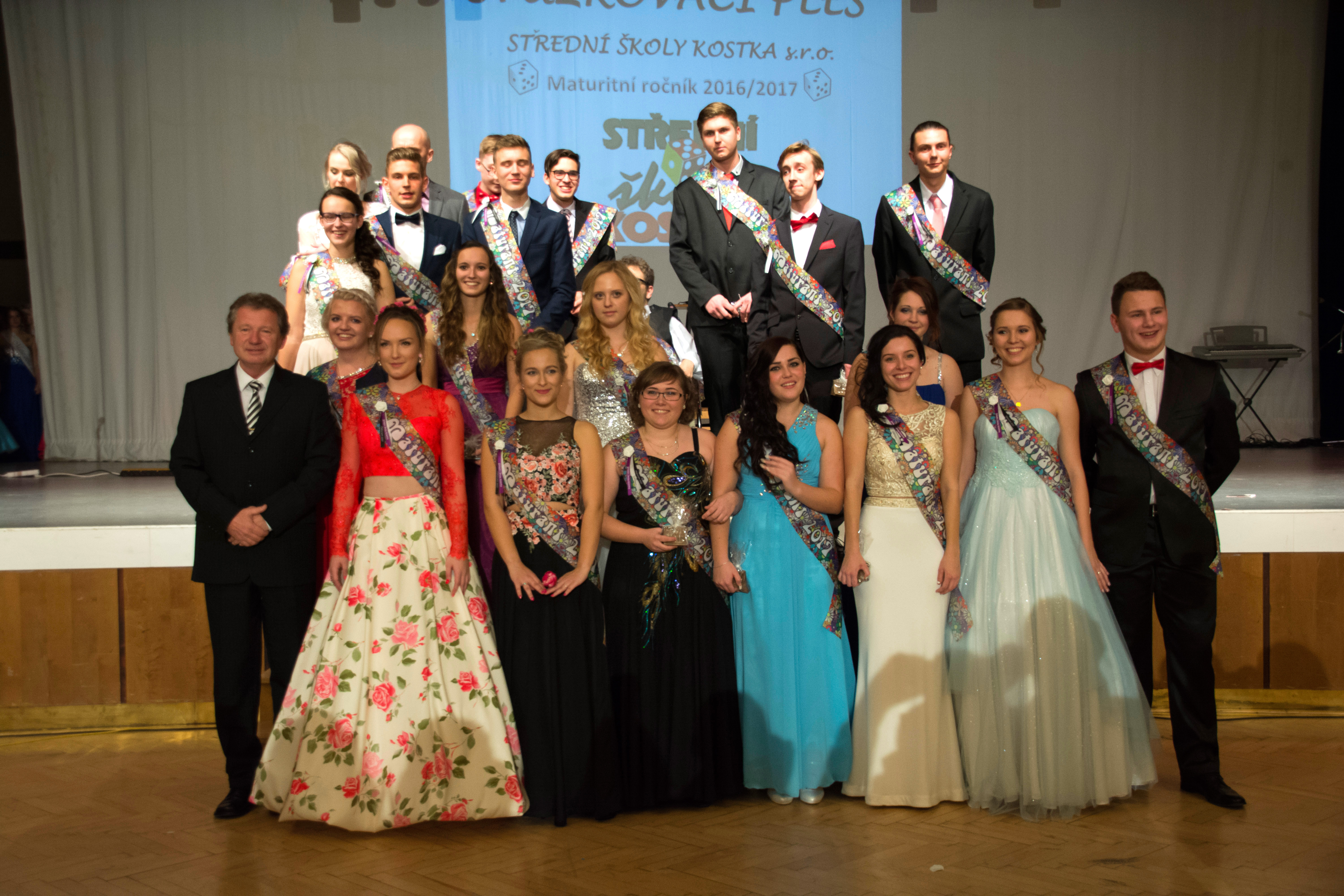 Ples 2016-17 - foto 5